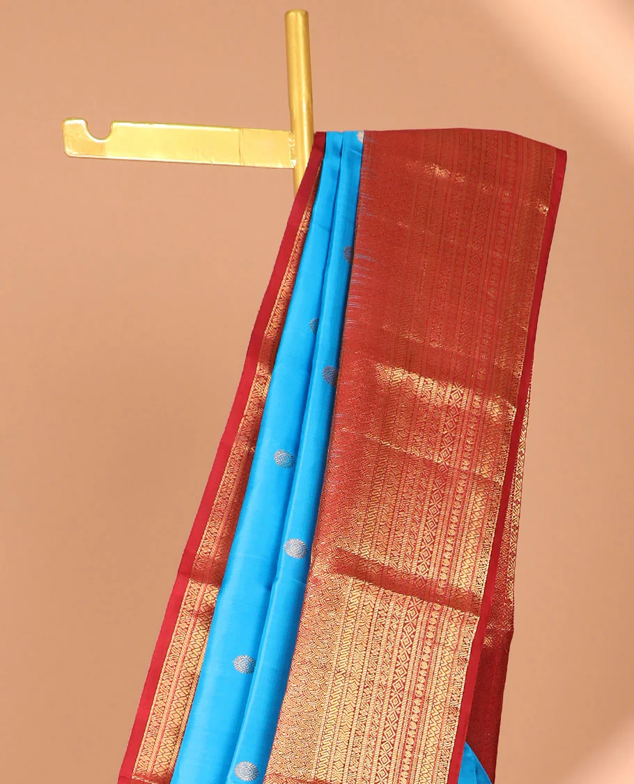 Blue zari buttas silk saree, contrast traditional zari design steeped border & intricate jaal pallu - Image 3