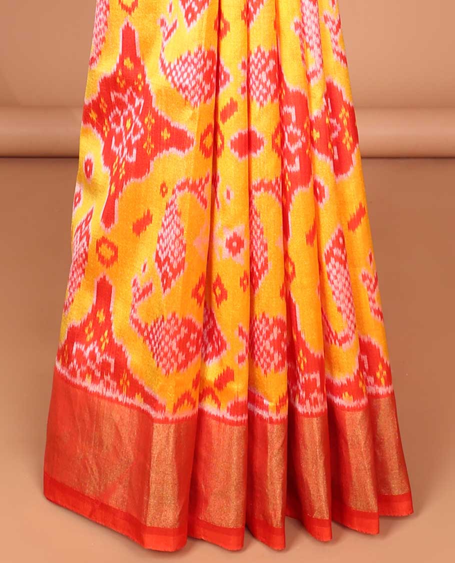 Multi-color fish, floral design ikkat saree with contrast plain border & floral design pallu - Image 6
